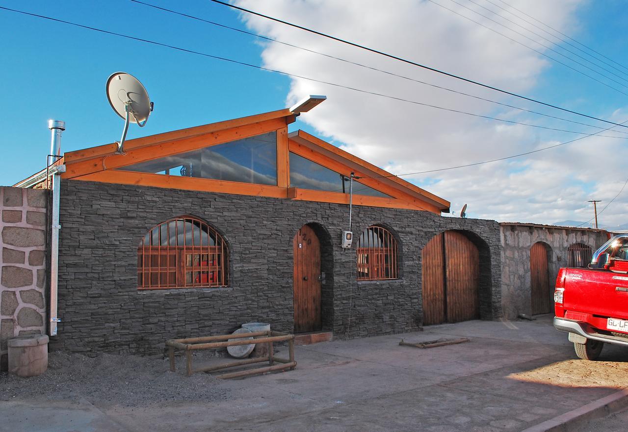 سان بيدرو دي أتاكاما Hostal Turickapur المظهر الخارجي الصورة